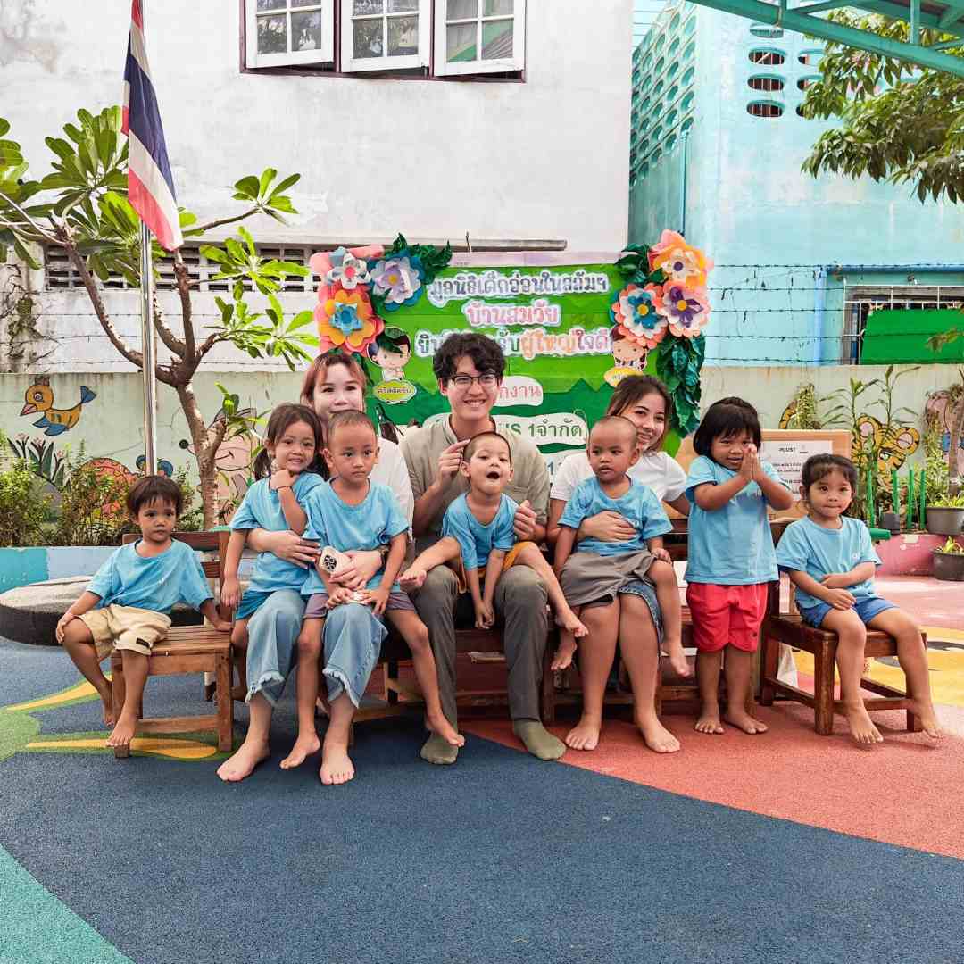 plus 1 International Day of Charity